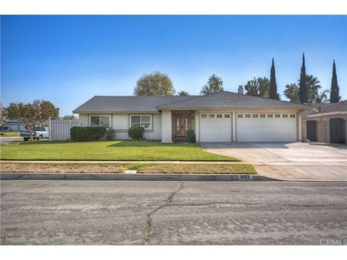 1027 Arrowhead Ave, Bloomington, CA 92316-1501