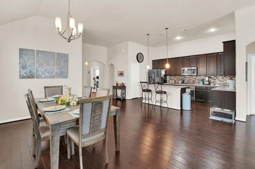 2710 Lisbon Meadows Dr, Conroe TX  77304-4564 exterior