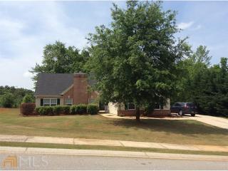 19 Cherrywood Ct, Jefferson, GA 30549-5579