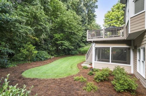 710 Lake Summit Dr, Atlanta GA  30342-1919 exterior