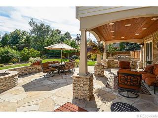 5957 Zenobia Ct, Littleton, CO 80123-6739