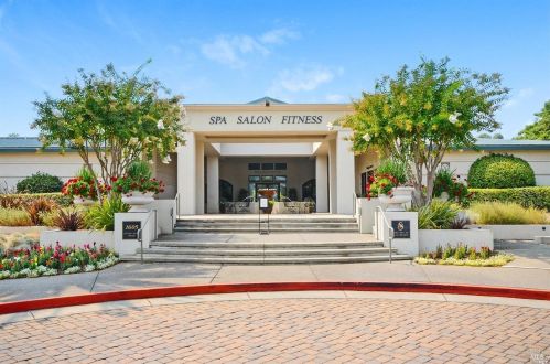 779 Cottage Dr, Fairfield CA  94558-1247 exterior