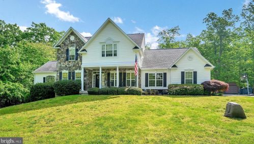 330 Gentle Breeze Cir, Fredericksburg, VA 22406-5048