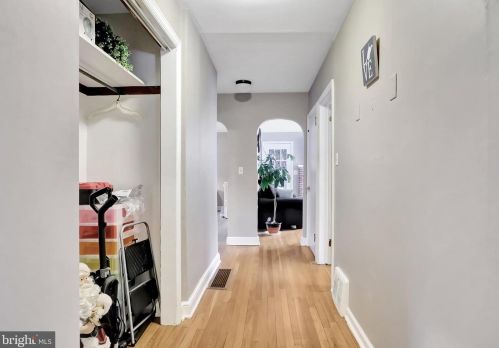 1378 Valley Rd, Berkeley Springs WV  25411-4801 exterior