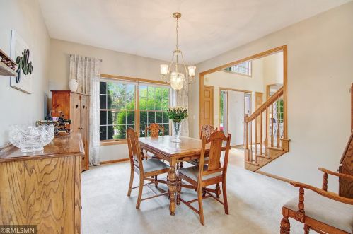 10098 Bridgewater Pkwy, Saint Paul MN  55129-8576 exterior