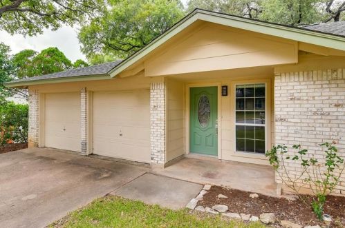 2620 Baxter Dr, Austin, TX 78745-4378