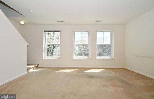 1332 Marshall St, Philadelphia, PA 19122-4315