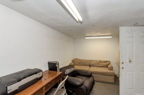 3544 Hoover St, Riverside CA  92504-3956 exterior