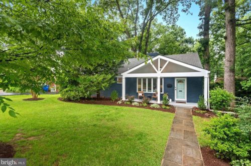 10 Eastmoor Dr, Silver Spring MD  20901-1935 exterior