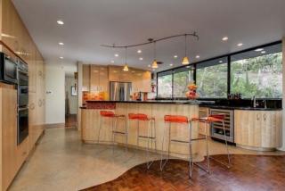 1466 Glen Oaks Blvd, Pasadena, CA 91105-1007