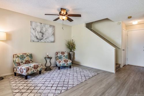 87-118 Kulala Pl, Nanakuli, HI 96792-3364