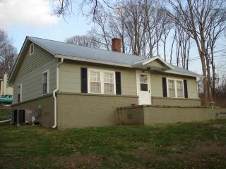 1973 Leming Rd, Morristown, TN 37814-5910