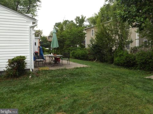 3129 Dashiell Rd, Falls Church, VA 22042-4238