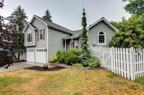 11211 49th Ave, Minneapolis, MN 55442-2293