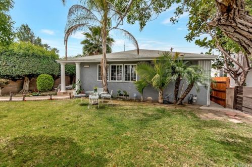 5000 120, Hawthorne CA 90250-3364 exterior