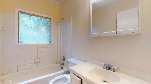 5858 Pinetree Ln, Rex GA 30273-1319 exterior