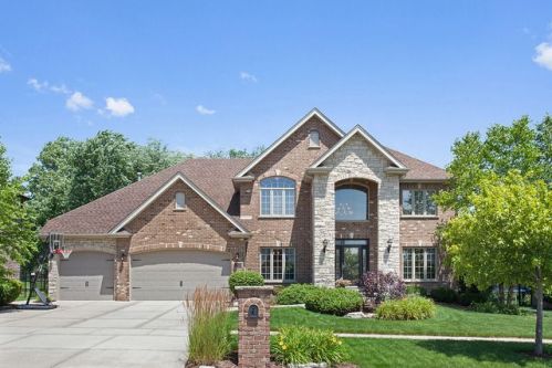 12626 Waterford Dr, Lemont IL  60439-2753 exterior