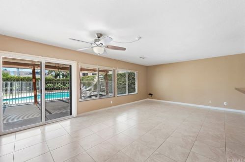 7301 Paseo Laredo, Anaheim CA  92808-1053 exterior