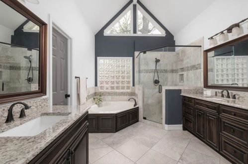 1274 Euclade Ct, Atlanta GA  30329-3729 exterior