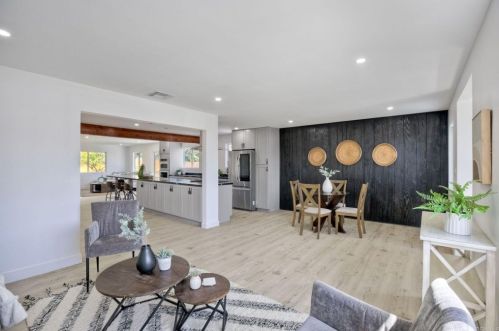 1442 Burroughs St, Oceanside CA  92054-5431 exterior