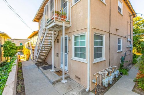 1100 Verdugo Rd, Glendale CA  91208-2918 exterior