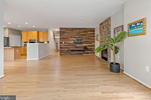 409 Prospect Hl Blvd, Charles Town WV 25414-5497 exterior