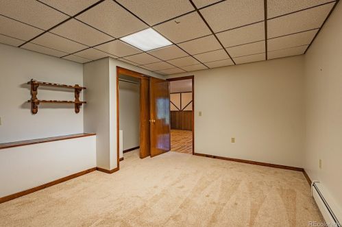 98 Button Rock Rd, Lyons CO  80540-8278 exterior