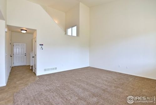 2690 Emerald St, Loveland CO 80537-2013 exterior