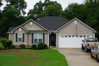 4011 Cobblestone Way, Valdosta, GA 31605-6235