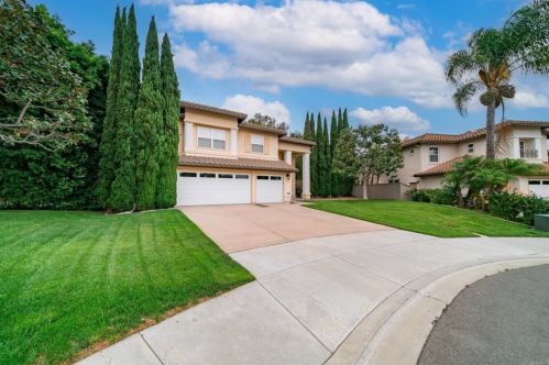 1306 Savannah Ln, Carlsbad, CA 92011-4855