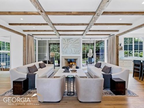 2303 Havenridge Dr, Atlanta GA  30305-4014 exterior