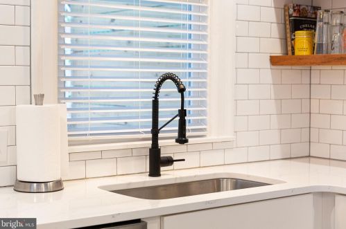 554 Spruce St, Lancaster PA  17603-3353 exterior