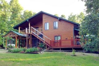 181 Newsom Trl, Ravenden, AR 72459-8045