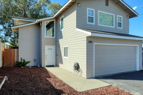 2099 Bush Dr, San Luis Obispo, CA 93402-3220