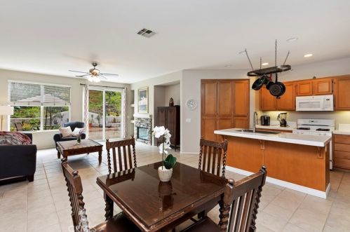 32009 Calle Galarza, Temecula, CA 92592-3972