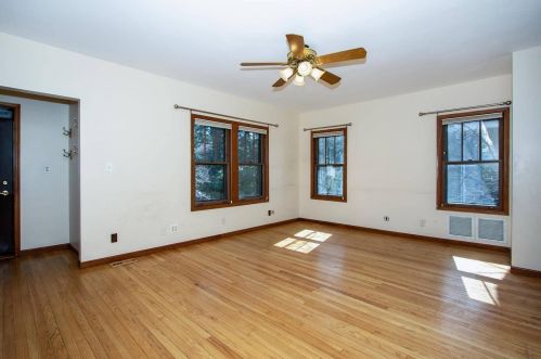 6008 Avondale Ave, Chicago, IL 60631-3114