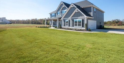 953 Gordon Rd, Barnesville, GA 30204-0018