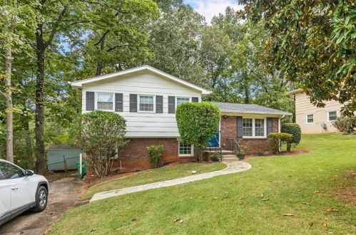2579 Hatfield Cir, Atlanta GA  30316-3950 exterior