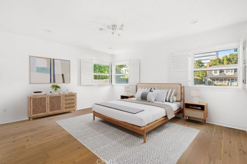 4706 Halbrent Ave, Van Nuys CA  91403-2420 exterior
