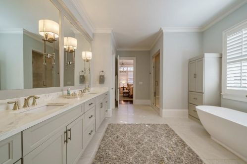 628 Crescent River Pass, Suwanee GA  30024 exterior