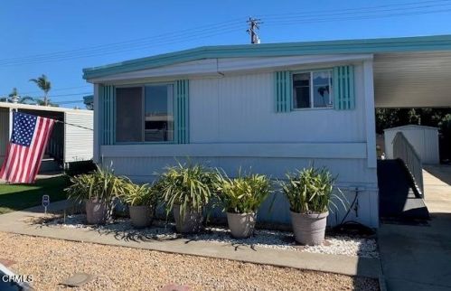 240 Columbia Pl, Oxnard, CA 93033-7106