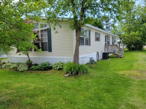 23 Cardinal Dr, Sollitt, IL 60401-9783