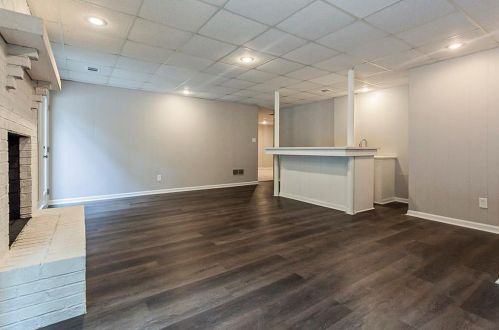 810 Mabry Rd, Atlanta GA  30328-2662 exterior
