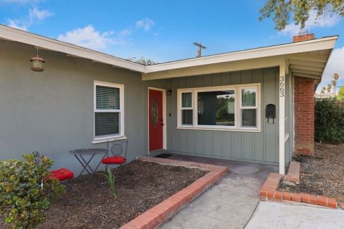 3663 Yosemite Way, Riverside, CA 92506-3035
