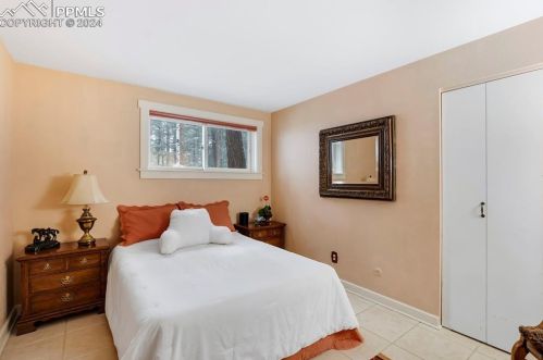 84 Pne Ln, Woodland Park CO 80863-9535 exterior