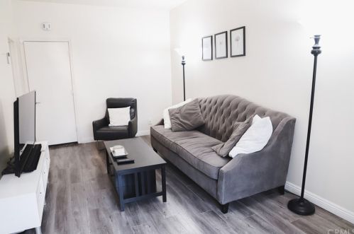 237 Coffman St, Anaheim CA  92805-7100 exterior