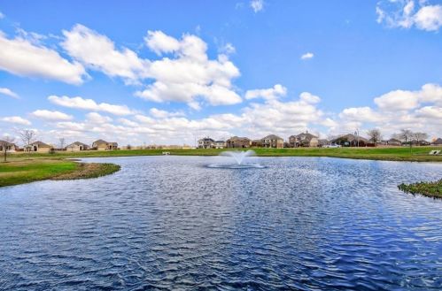 5131 Scenic Lake Dr, Georgetown, TX 78626-7110
