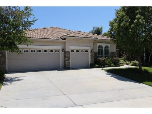 35250 Portola Pl, Wildomar, CA 92595-7984