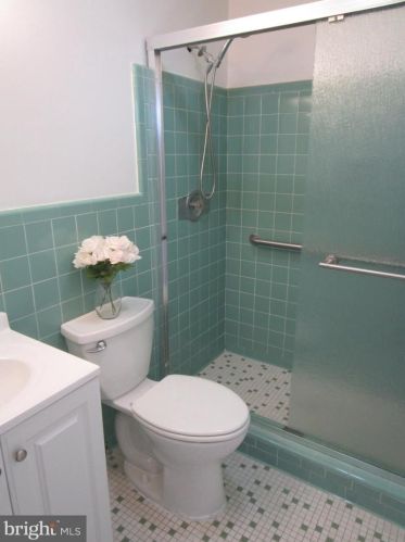 2130 Briggs Chaney Rd, Silver Spring MD 20905-4506 exterior