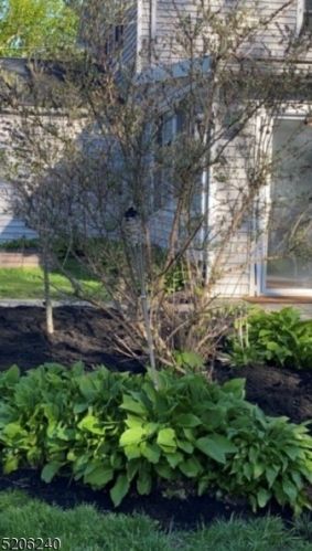 105 Carter Ter, Hackettstown NJ  07840-1002 exterior